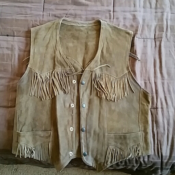 Suede vest - Picture 3 of 5